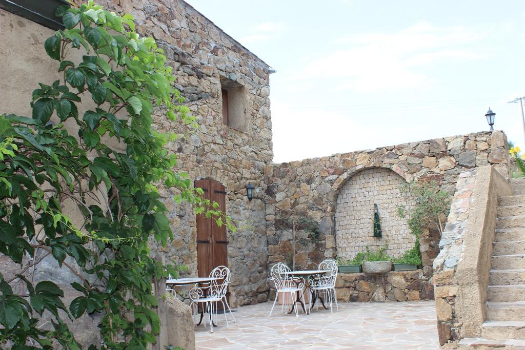 Pietra-monetta Bed & Breakfast *